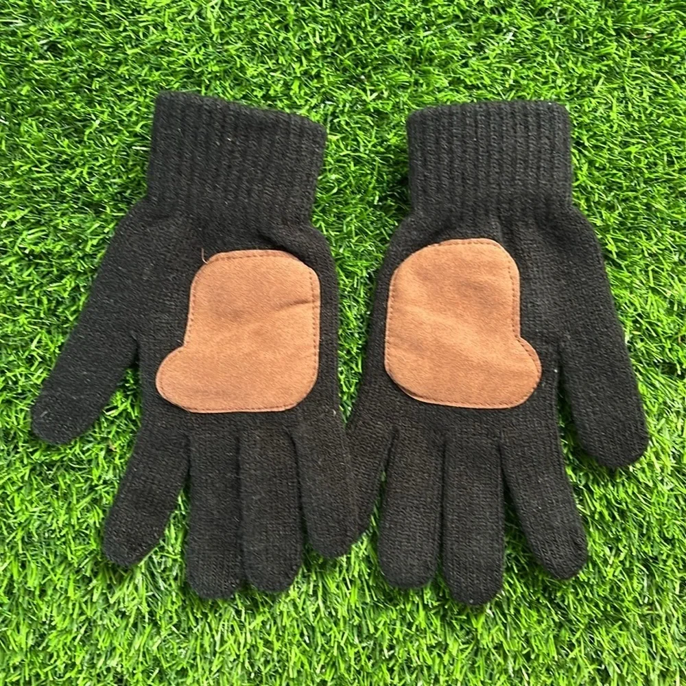 RAYLI Women’s Black Beanie Hat & Gloves